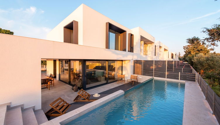 Photo 1 - Serene seafront villas