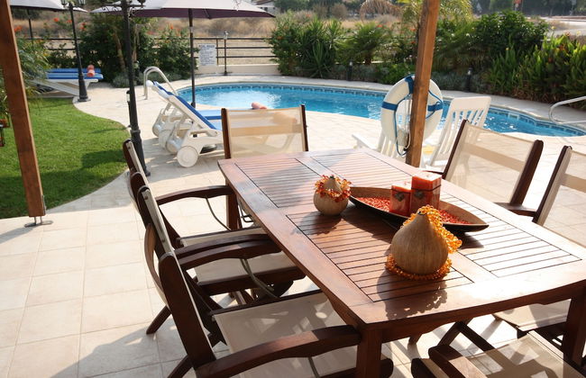 Three Bedroom Villa With Private Pool and Landscaped Garden - Foto 15