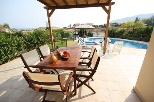 Foto 13 - Three Bedroom Villa With Private Pool and Landscaped Garden