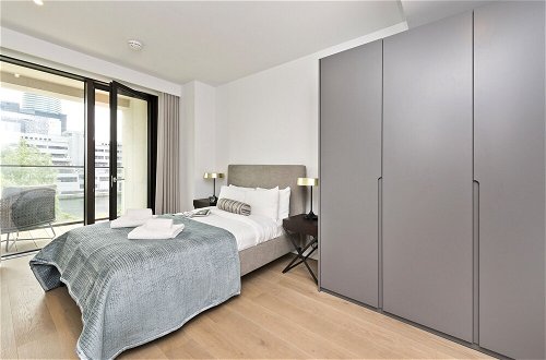 Foto 4 - Deluxe one Bedroom Apartment in Canary Wharf
