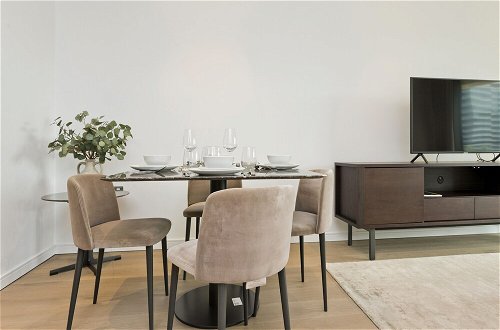 Foto 7 - Deluxe one Bedroom Apartment in Canary Wharf