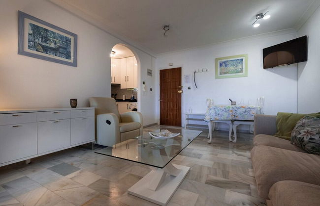 Neptune Suite-hosted by Sweetstay - Photo 43