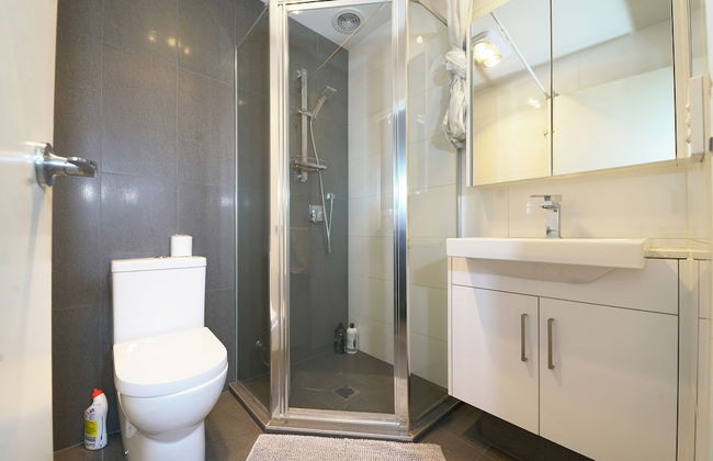 Preston Spacious 2-BRM Apt. Free-Parking - Foto 22