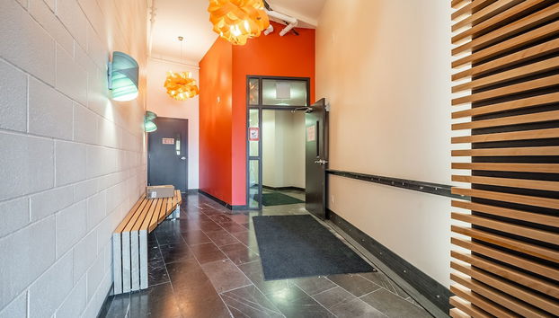 Entrada (vista interior)
