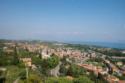 Photo 20 - Orange Apartment Desenzano With Wi-fi