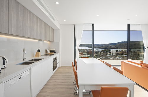 Photo 12 - Lake View Suites Jindabyne