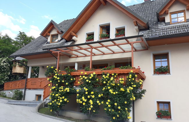 Hotel Loka - Foto 1