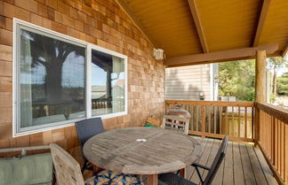 Photo 2 - Charming Warrenton Cottage w/ Deck < 1 Mi to Beach