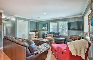 Photo 3 - Charming Home w/ Yard, Walk to Beach & Casino