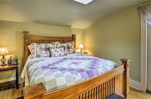 Foto 17 - Serene Tacoma Home w/ Furnished Deck & Views