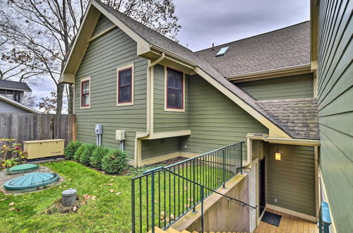 Photo 26 - Charming Lakefront Retreat w/ Dock & Fire Pit