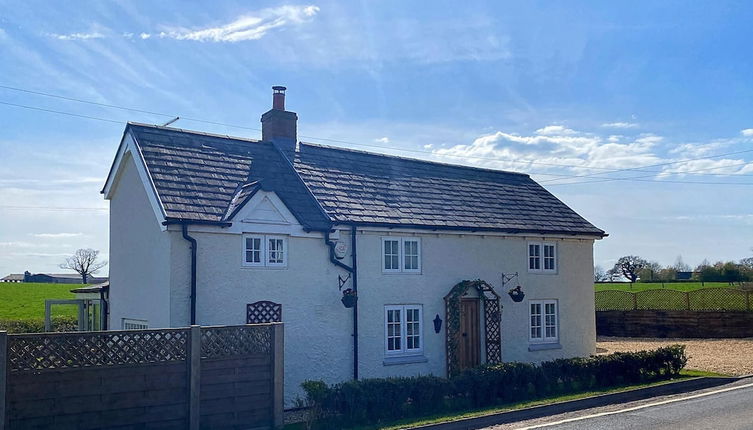 Photo 1 - Character Detached 3-bed Cottage Audlem Cheshire