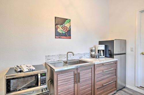 Photo 13 - Stylish Klamath Falls Unit < 1/2 Mi to Oit