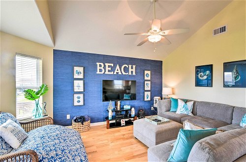 Photo 31 - Bright Galveston Home: Walk to Sea Isle Beach
