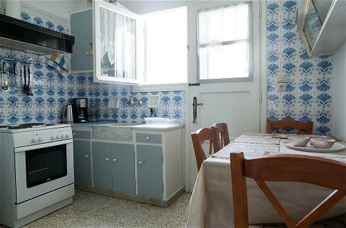 Foto 9 - Best House Larisis Metro Athens