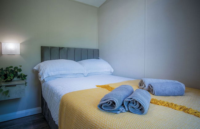 The Studio - 1 Bedroom Cabin - Amroth - Foto 2