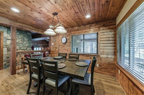 Photo 32 - Well-appointed Alto Cabin w/ Fire Pit & Pool Table