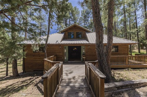 Photo 33 - Well-appointed Alto Cabin w/ Fire Pit & Pool Table