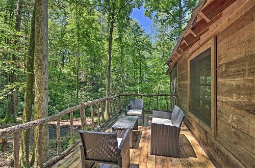 Photo 9 - Creekside' Cabin w/ Deck in Pisgah Forest