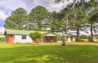 Photo 1 - Quiet Clayton Home w/ Mountain Views 4 Mi to Lake