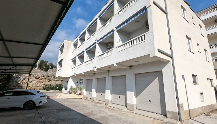 Photo 1 - Apartments Villa Dvor