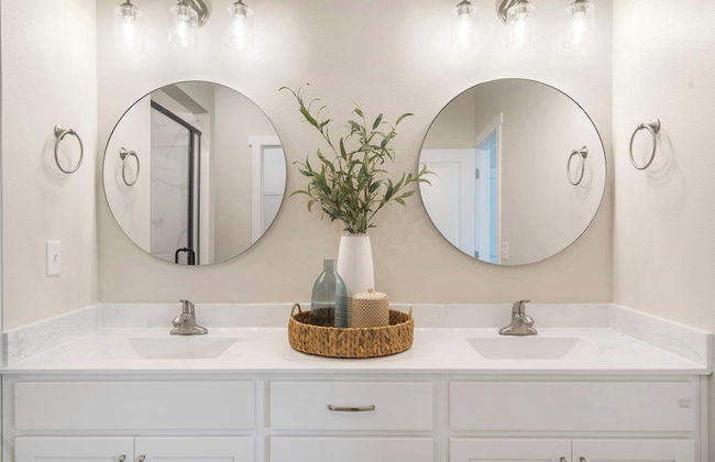 Lakeview Oasis - Onsite Amenities - Photo 18