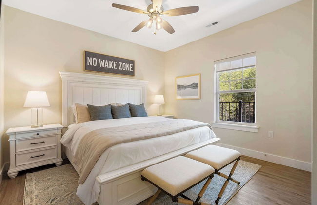 Lakeview Oasis - Onsite Amenities - Photo 3