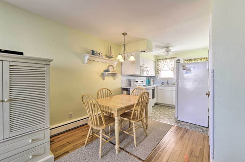 Photo 15 - Wildwood Crest Condo: 2 Blocks to Beach