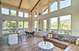 Photo 1 - Luxury Pine Home w/ Gorgeous Mogollon Rim Views