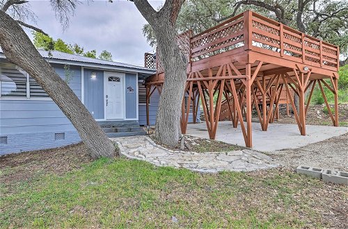 Photo 8 - Convenient Canyon Lake Home w/ Deck & Grill
