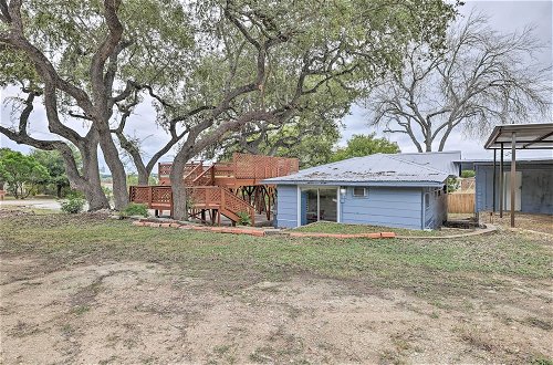 Photo 30 - Convenient Canyon Lake Home w/ Deck & Grill