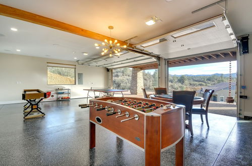 Foto 5 - Prescott Vacation Rental w/ Game Room & Mtn Views