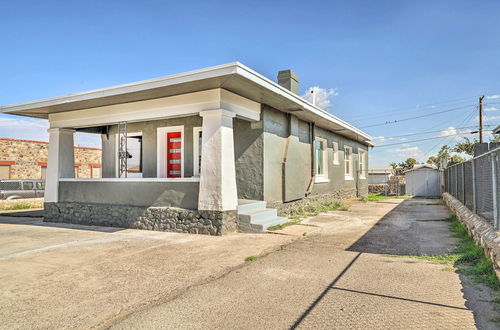 Photo 7 - Charming & Quaint El Paso House w/ Backyard