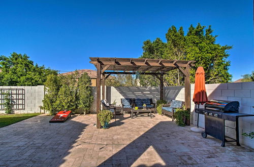 Photo 8 - Spacious Phoenix Retreat w/ Patio: Pets Welcome