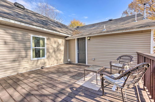 Photo 6 - Charming Huntsville Home w/ Deck