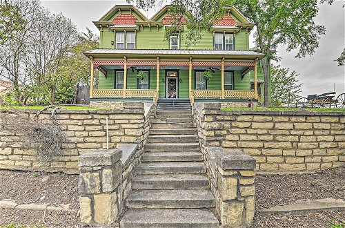 Photo 1 - The Lilly House: Historic Glen Rose Home w/ Porch