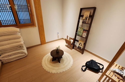 Foto 9 - Hanok Stay Sohwa