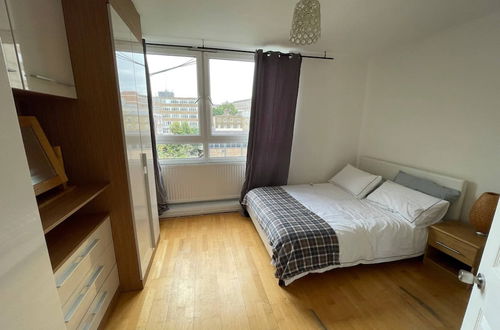 Photo 2 - Calm & Central 2BD Flat - Marylebone