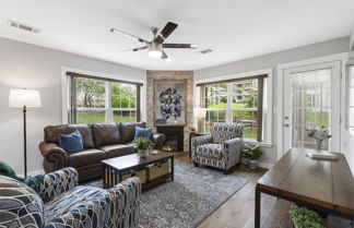 Foto 1 - Brookside Getaway - Spacious Sunroom