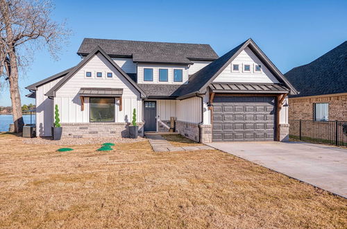 Photo 36 - Lakefront Granbury Retreat w/ Patio & Fire Pit