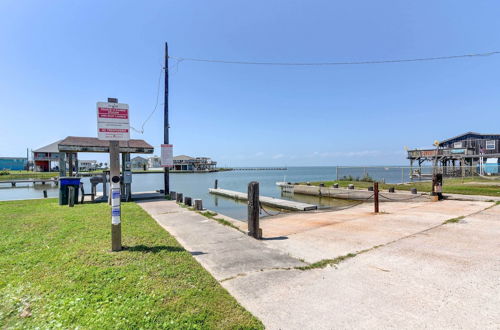 Photo 23 - Charming Galveston Vacation Rental: Walk to Beach