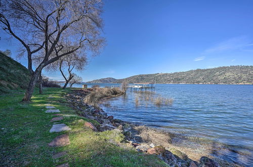 Photo 15 - Waterfront Clearlake Retreat w/ Dock & Kayaks