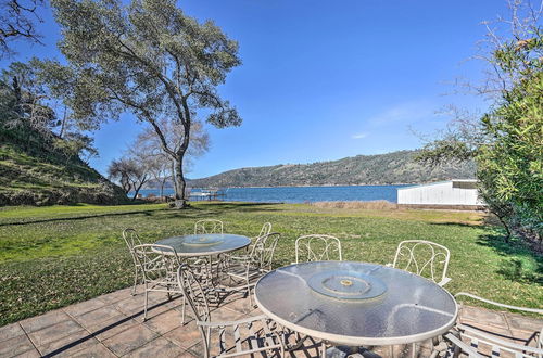 Photo 17 - Waterfront Clearlake Retreat w/ Dock & Kayaks