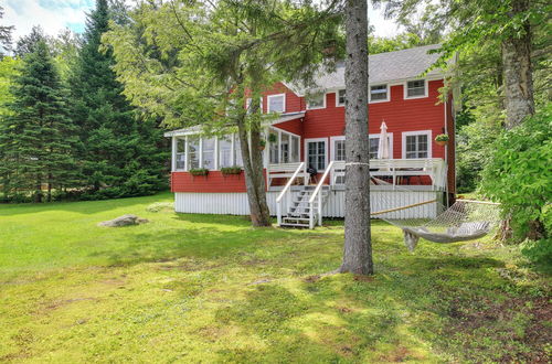 Foto 20 - Authentic 1912 Adirondack Lake Camp w/ Fire Pit