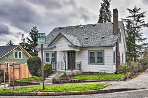 Foto 9 - Central Eugene House w/ Updated Interior & Yard