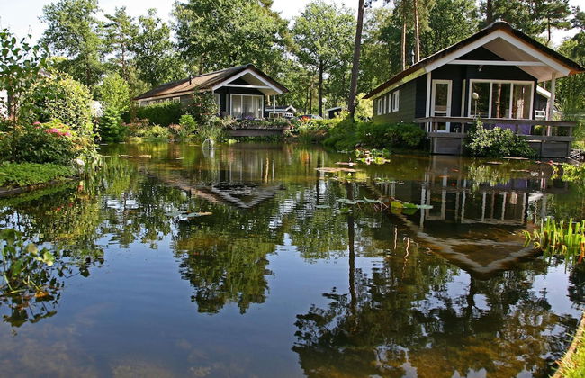 House on Water, Surrounded by Nature - Foto 9
