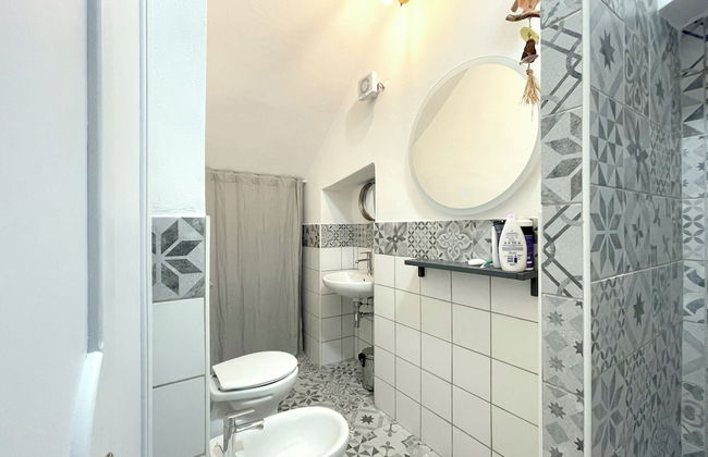 Large, Authentic 2-bed Apartment, Panoramic Views - Foto 10
