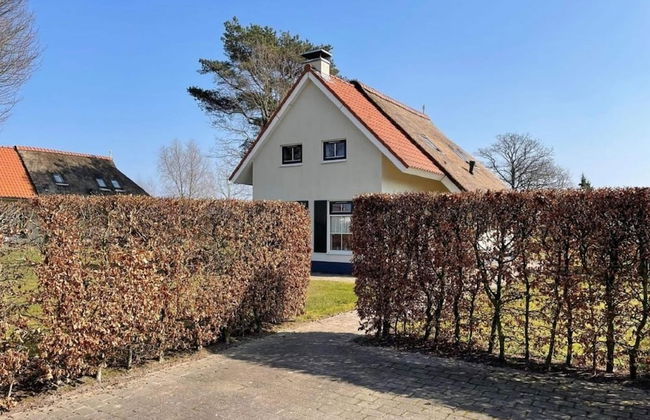 Country House with Terrace near Langweerder Wielen - Foto 18
