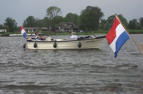 Foto 17 - Holiday Home With Terrace in Giethoorn