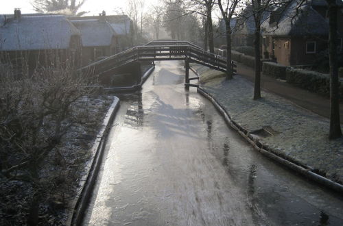 Photo 19 - Holiday Home With Terrace in Giethoorn